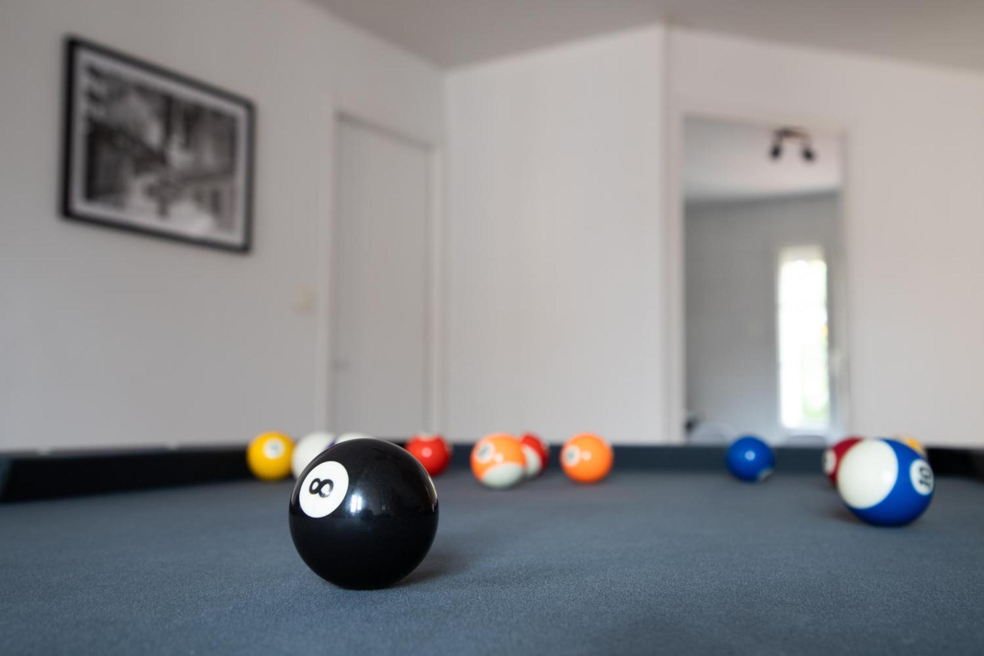 Grand Duplex Avec Billard Apartment