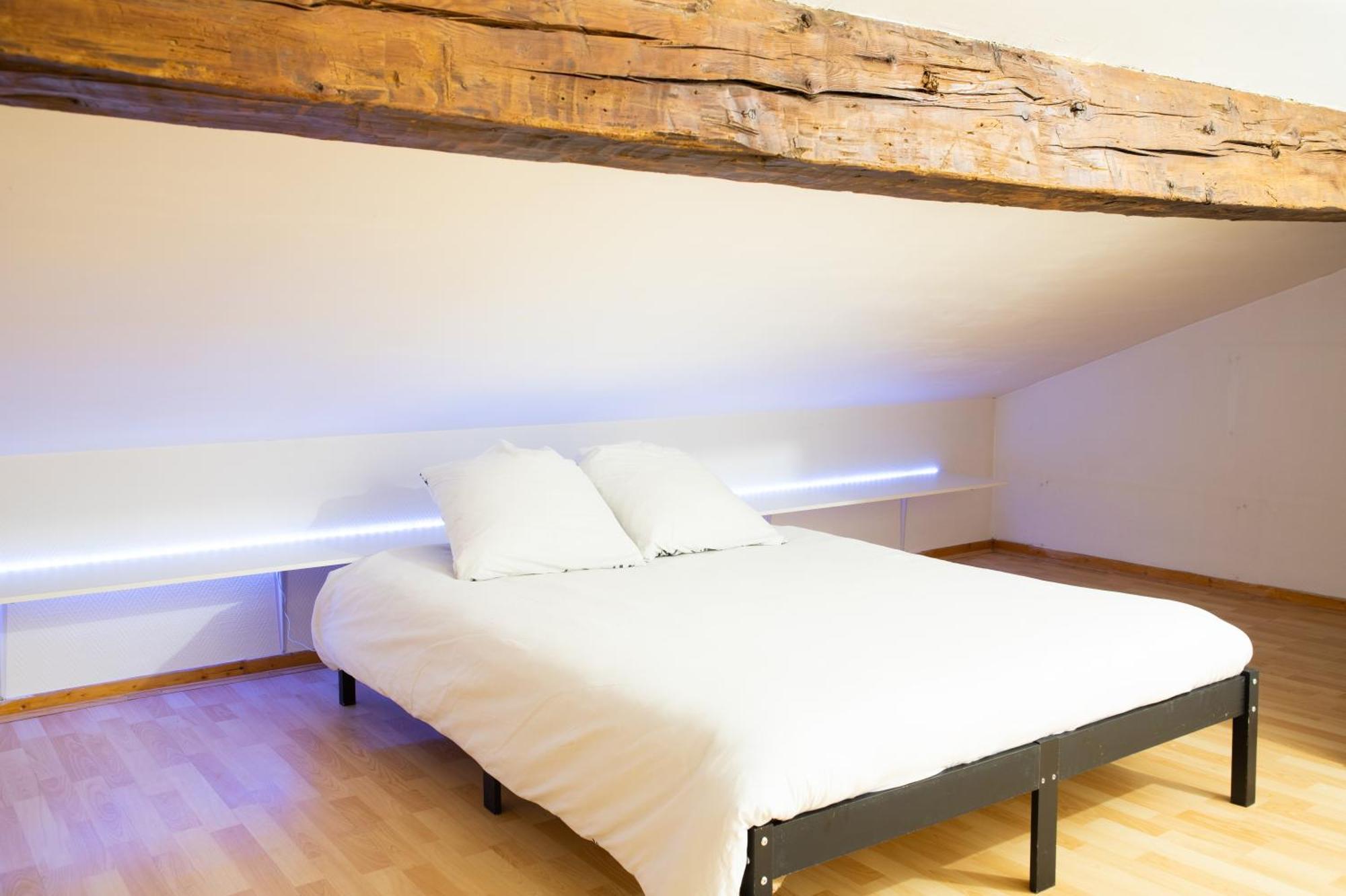 Grand Duplex Avec Billard